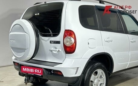 Chevrolet Niva I рестайлинг, 2017 год, 895 000 рублей, 3 фотография