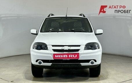 Chevrolet Niva I рестайлинг, 2017 год, 895 000 рублей, 2 фотография
