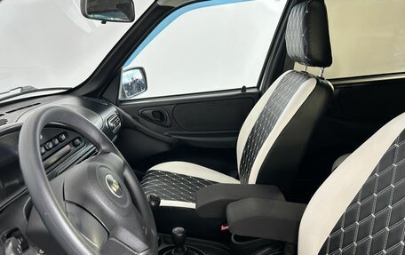 Chevrolet Niva I рестайлинг, 2017 год, 895 000 рублей, 22 фотография