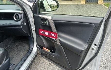 Toyota RAV4, 2016 год, 1 870 000 рублей, 12 фотография