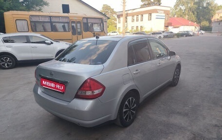 Nissan Tiida, 2010 год, 650 000 рублей, 2 фотография
