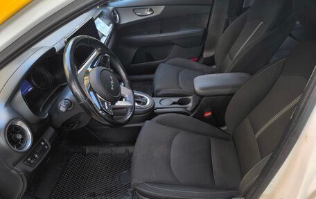 KIA Cerato IV, 2022 год, 2 100 000 рублей, 8 фотография