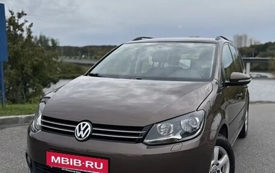 Volkswagen Touran III, 2010 год, 1 200 000 рублей, 1 фотография