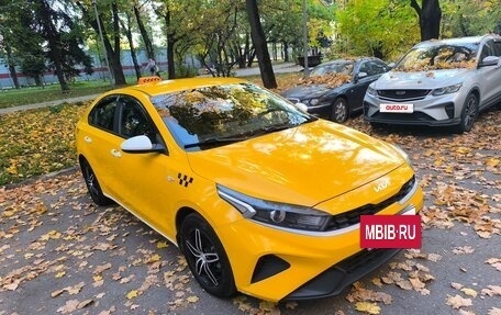 KIA Cerato IV, 2022 год, 2 100 000 рублей, 2 фотография