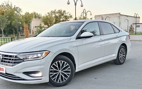 Volkswagen Jetta VII, 2020 год, 1 850 000 рублей, 1 фотография