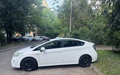 Toyota Prius, 2013 год, 900 000 рублей, 1 фотография