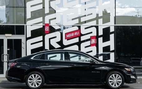 Chevrolet Malibu IX, 2019 год, 1 500 000 рублей, 5 фотография