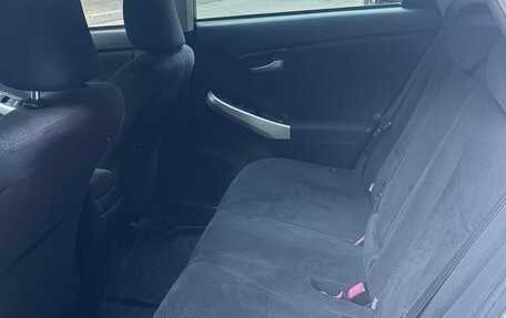 Toyota Prius, 2013 год, 900 000 рублей, 3 фотография