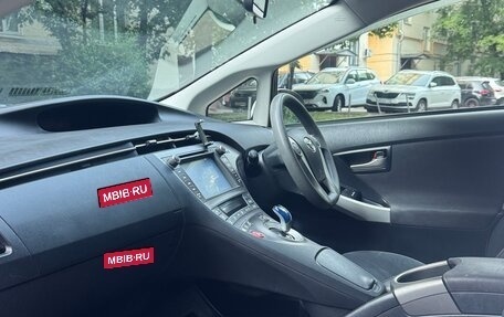 Toyota Prius, 2013 год, 900 000 рублей, 4 фотография