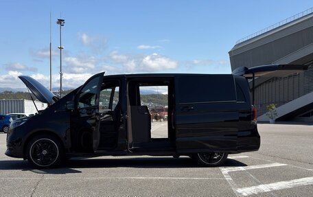 Mercedes-Benz V-Класс, 2024 год, 20 000 000 рублей, 6 фотография