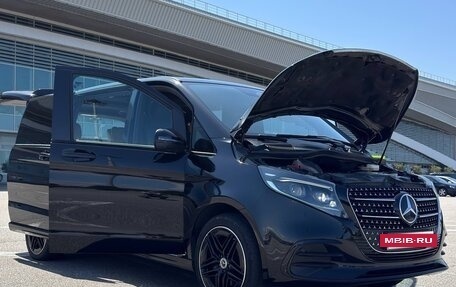 Mercedes-Benz V-Класс, 2024 год, 20 000 000 рублей, 8 фотография