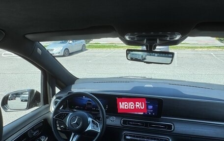Mercedes-Benz V-Класс, 2024 год, 20 000 000 рублей, 12 фотография