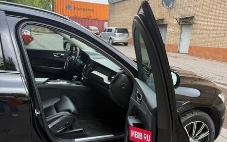 Volvo XC60 II, 2021 год, 4 590 000 рублей, 11 фотография