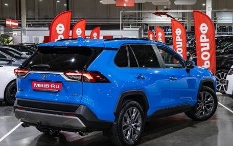 Toyota RAV4, 2021 год, 3 289 900 рублей, 6 фотография