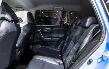 Toyota RAV4, 2021 год, 3 289 900 рублей, 25 фотография