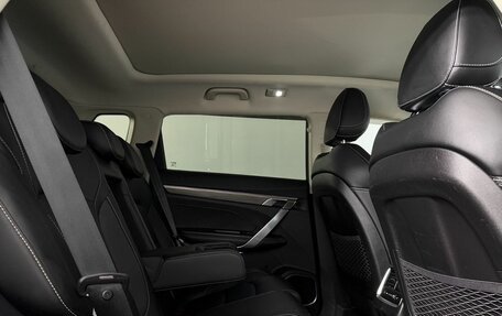 Geely Atlas, 2023 год, 2 000 000 рублей, 18 фотография