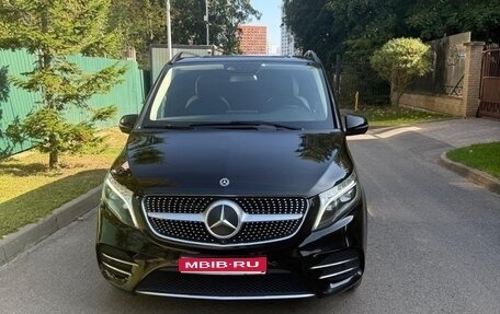 Mercedes-Benz V-Класс, 2021 год, 6 950 000 рублей, 1 фотография