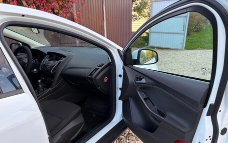 Ford Focus III, 2015 год, 670 000 рублей, 2 фотография