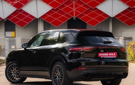 Porsche Cayenne III, 2019 год, 4 590 000 рублей, 2 фотография