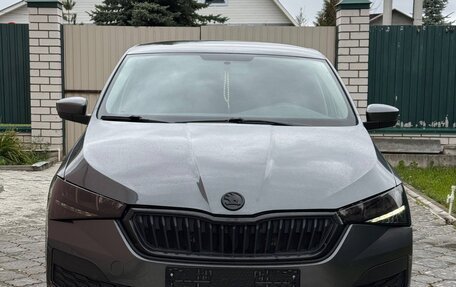Skoda Rapid II, 2021 год, 1 500 000 рублей, 2 фотография