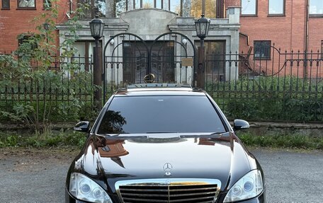 Mercedes-Benz S-Класс, 2008 год, 1 050 000 рублей, 2 фотография