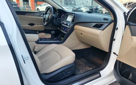 Hyundai Sonata VII, 2019 год, 2 150 000 рублей, 6 фотография
