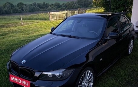 BMW 3 серия, 2009 год, 1 300 000 рублей, 26 фотография