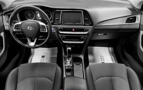 Hyundai Sonata VII, 2018 год, 1 620 000 рублей, 10 фотография