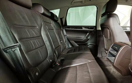 Volkswagen Touareg III, 2015 год, 2 731 000 рублей, 16 фотография