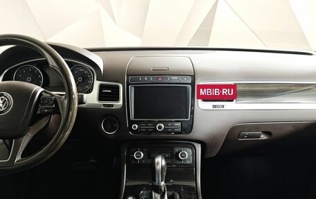 Volkswagen Touareg III, 2015 год, 2 731 000 рублей, 15 фотография