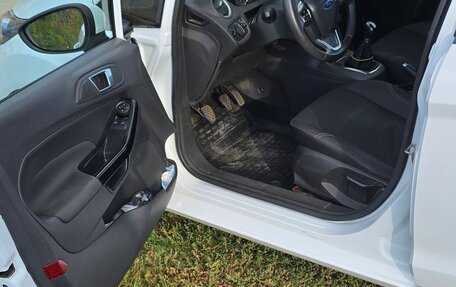 Ford Fiesta, 2015 год, 760 000 рублей, 7 фотография
