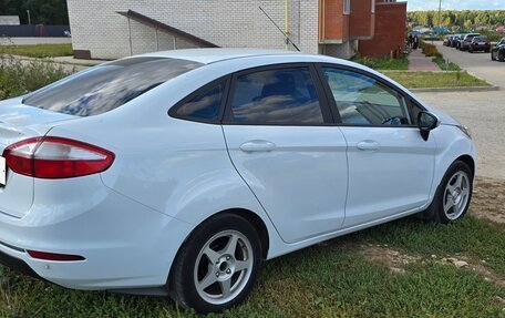 Ford Fiesta, 2015 год, 760 000 рублей, 4 фотография