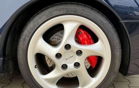 Porsche 911, 1995 год, 15 000 000 рублей, 15 фотография