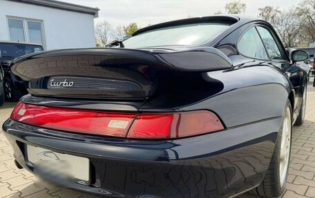 Porsche 911, 1995 год, 15 000 000 рублей, 13 фотография
