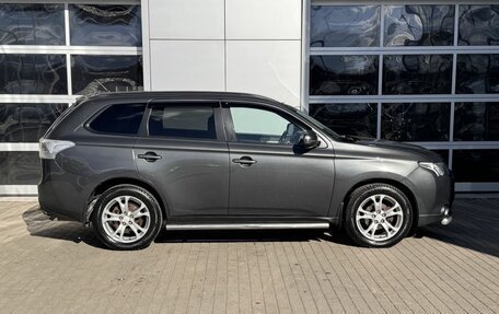 Mitsubishi Outlander III рестайлинг 3, 2013 год, 1 020 000 рублей, 8 фотография