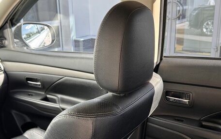 Mitsubishi Outlander III рестайлинг 3, 2013 год, 1 020 000 рублей, 23 фотография