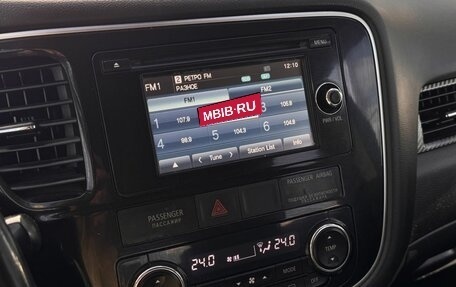 Mitsubishi Outlander III рестайлинг 3, 2013 год, 1 020 000 рублей, 13 фотография