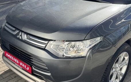 Mitsubishi Outlander III рестайлинг 3, 2013 год, 1 020 000 рублей, 21 фотография