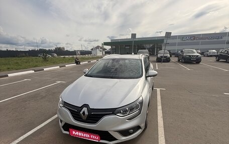 Renault Megane IV, 2018 год, 1 350 000 рублей, 1 фотография