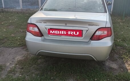 Daewoo Nexia I рестайлинг, 2008 год, 100 000 рублей, 4 фотография