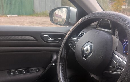 Renault Megane IV, 2018 год, 1 350 000 рублей, 13 фотография