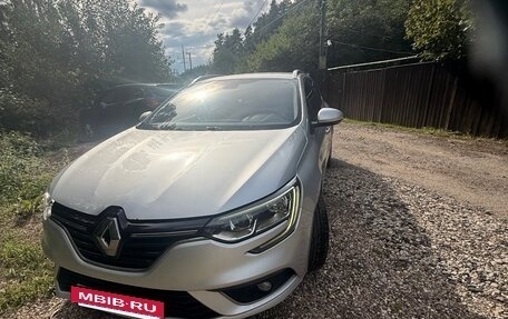 Renault Megane IV, 2018 год, 1 350 000 рублей, 11 фотография