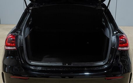 Mercedes-Benz A-Класс, 2019 год, 1 969 000 рублей, 24 фотография