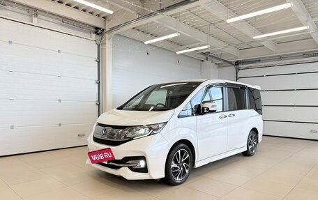Honda Stepwgn IV, 2016 год, 2 089 000 рублей, 2 фотография