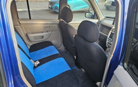 Nissan Cube II, 2001 год, 345 000 рублей, 17 фотография