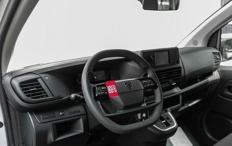 Peugeot Traveller I, 2025 год, 6 250 000 рублей, 15 фотография