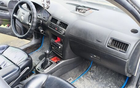 Volkswagen Jetta IV, 2001 год, 200 000 рублей, 8 фотография