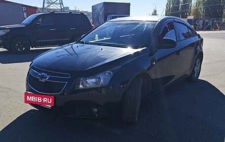 Chevrolet Cruze II, 2013 год, 530 000 рублей, 3 фотография