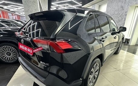 Toyota RAV4, 2025 год, 3 990 000 рублей, 5 фотография