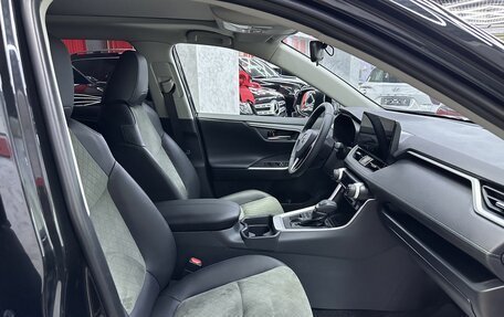 Toyota RAV4, 2025 год, 3 990 000 рублей, 18 фотография